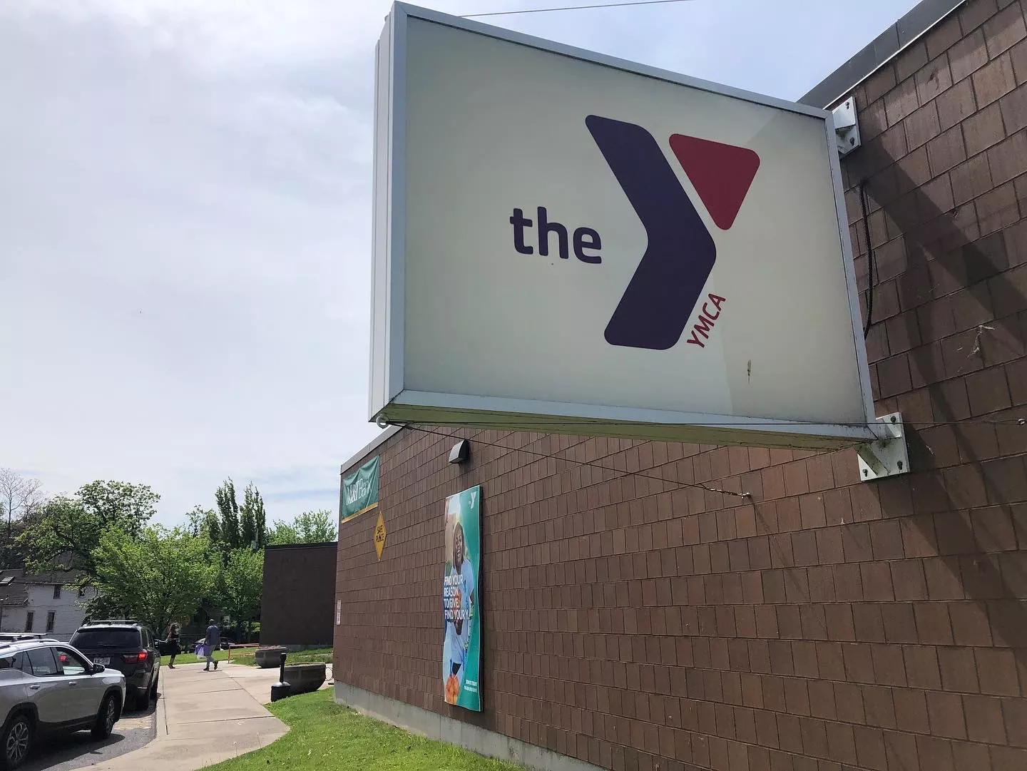 WE YMCA