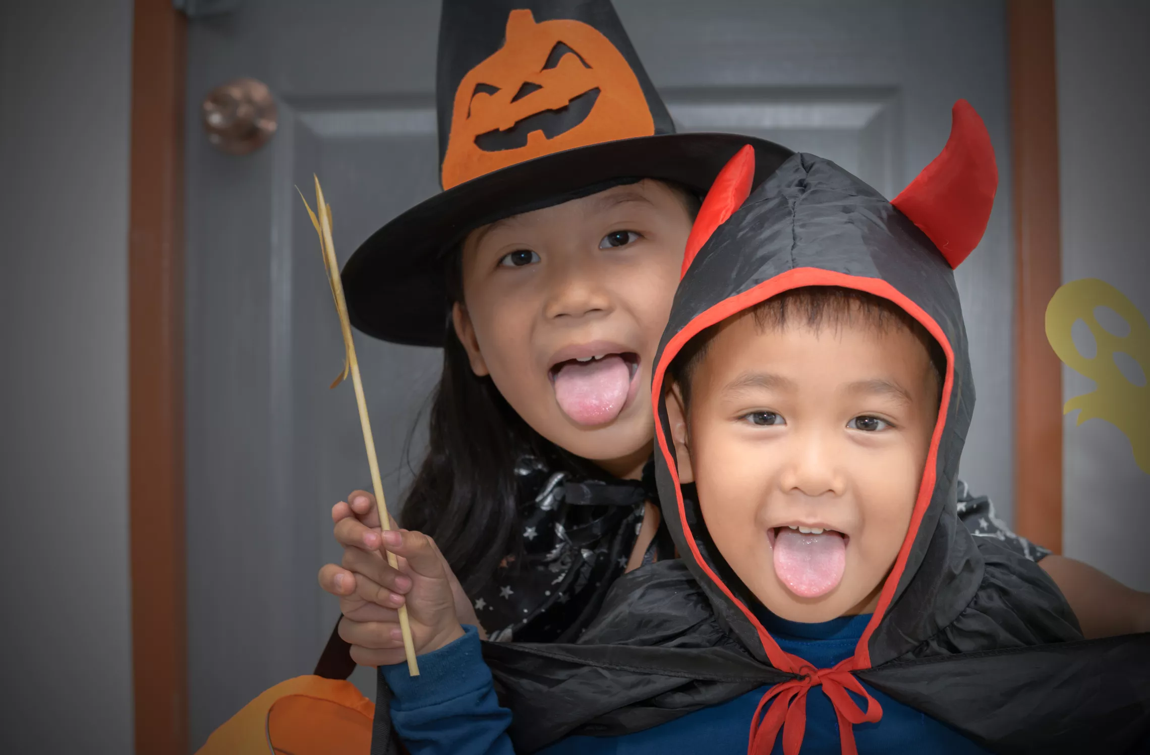 Halloween4 ADOBE