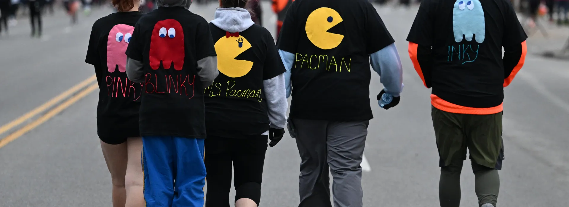 23TT-Costumes 2